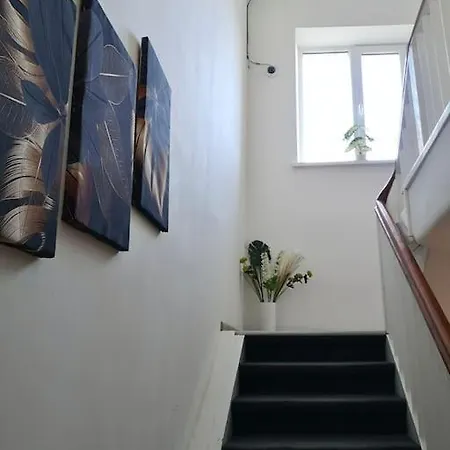 Apartment Suburban